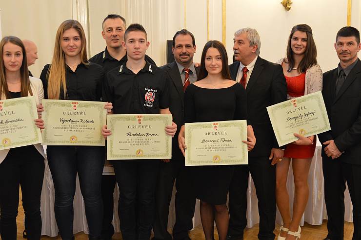 A Shinkyokushin Harcművész Szövetség kitüntetettjei