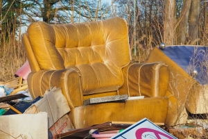 Gondban vannak az idősek - LOMTALANÍTÁS